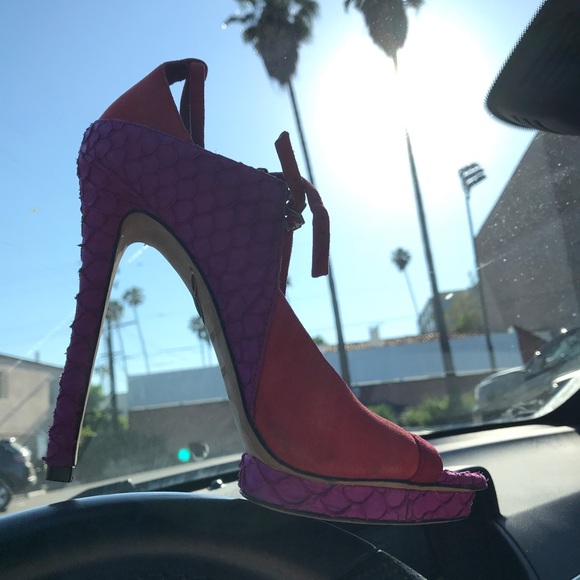 BRIAN ATWOOD  hard to find! Most are SOLD OUT.rare 1st two photos stock photos. - Picture 7 of 11